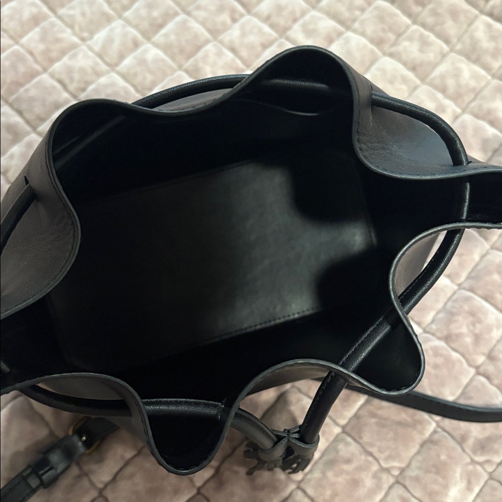 Sale today! Chic J. Crew Black Tassel Bucket bag - Picture 6 of 11
